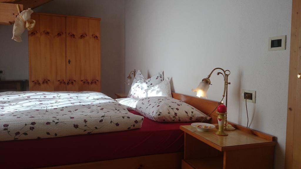 B&B Casa Riz Кастелло-ди-Фьемме Номер фото