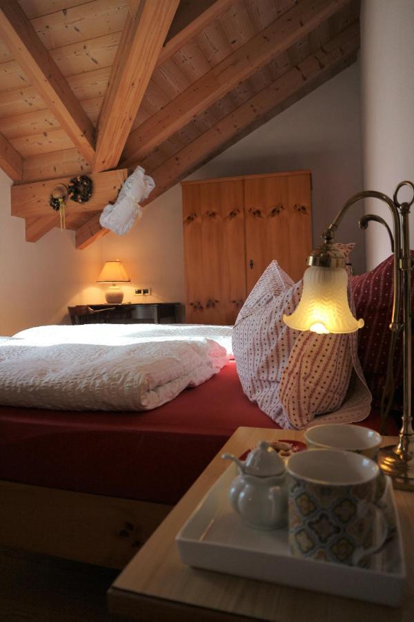 B&B Casa Riz Кастелло-ди-Фьемме Экстерьер фото